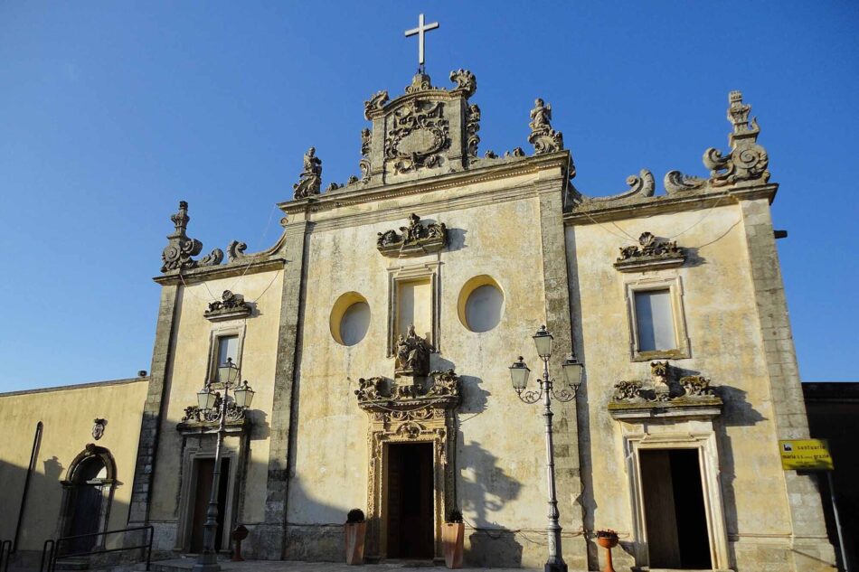 Sanarica ad Otranto, vacanze nel Salento tra chiese e antichi castelli